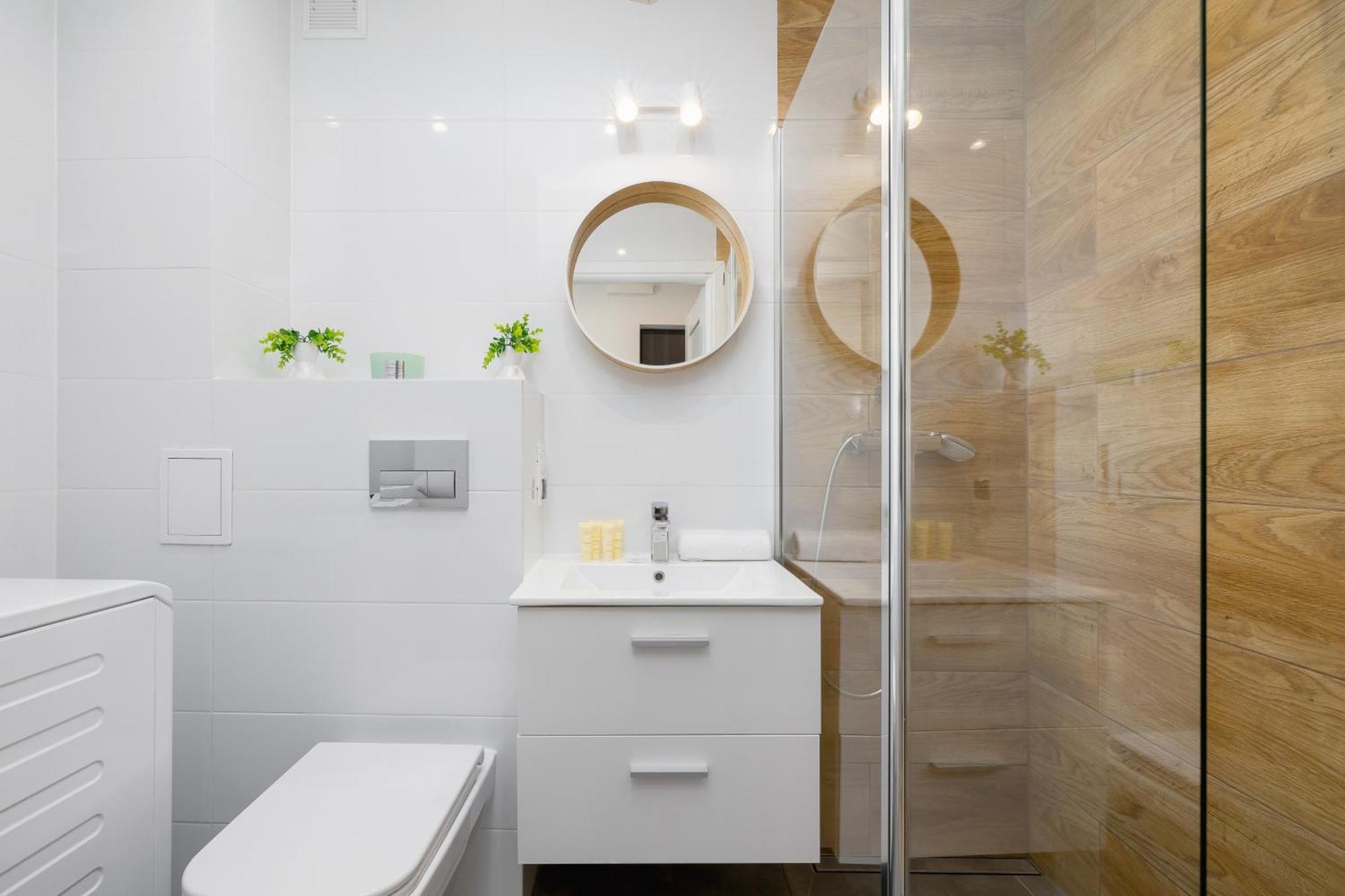 Jasny Blisko Tauron Arena By Renters Appartement